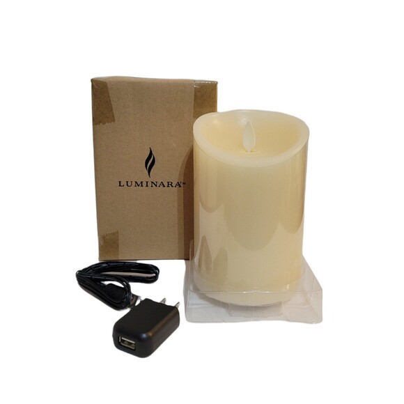 New Luminara Flameless Candle Vanilla Scented! - Picture 3 of 4